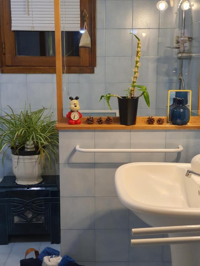 A L'Ecole Buissonniere, Chambre D'Hotes En Sidobre Lacrouzette Zewnętrze zdjęcie